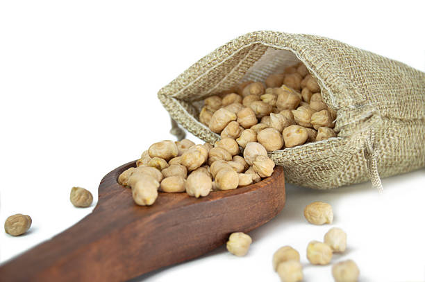 काबुली चना में ₹300 तक की गिरावट, मांग कमजोर